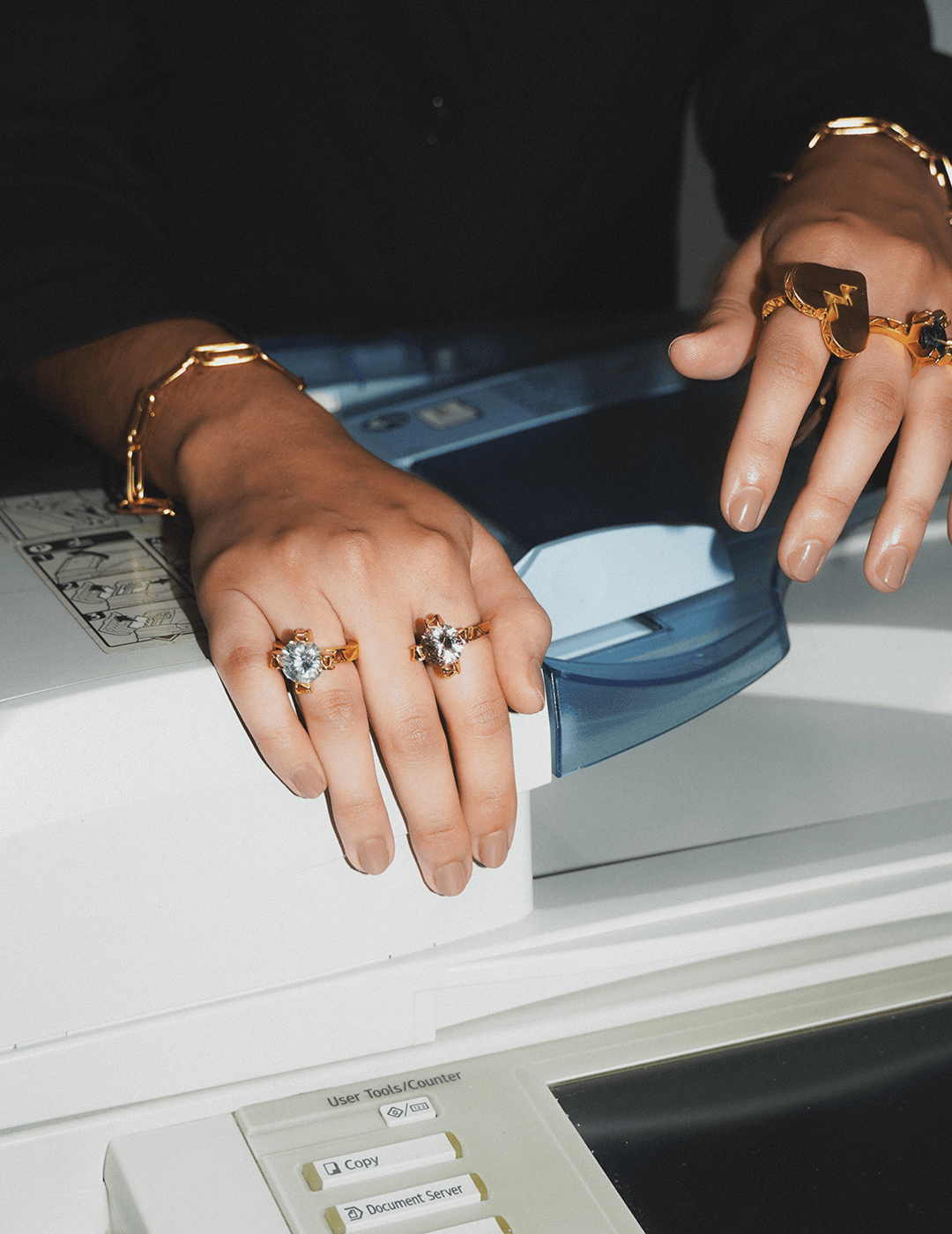 Anillo CARDBOARD ENGAGEMENT RING