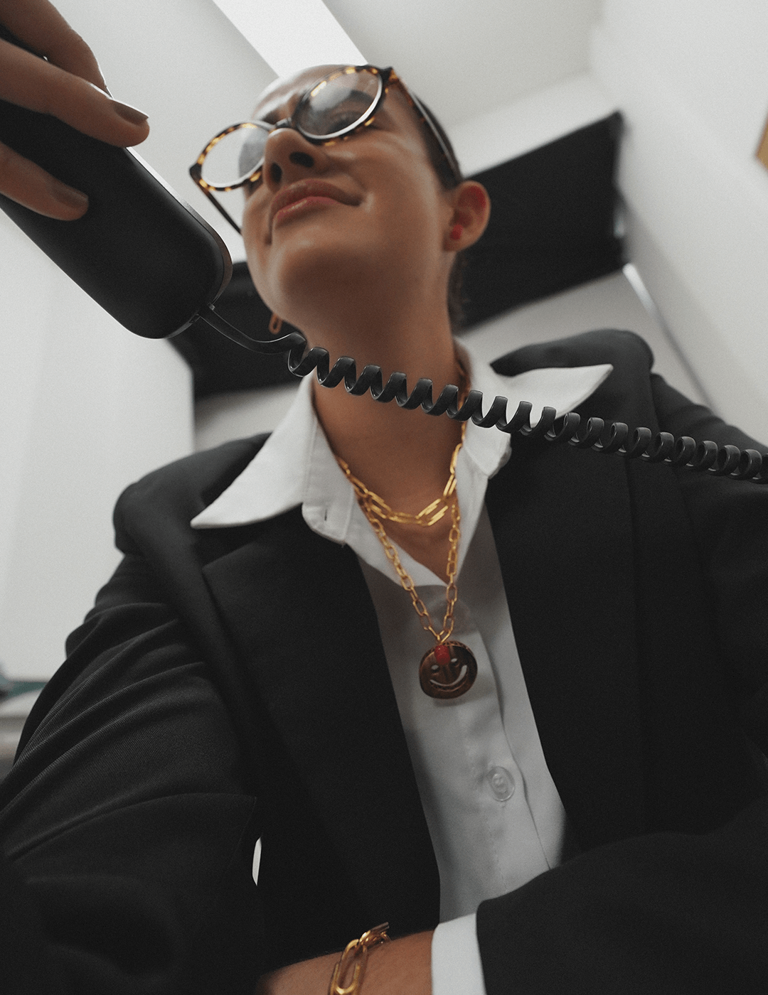 Collar PIN IT CARDBOARD HAPPY FACE